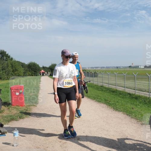 08.09.2024 - Airport Race Miley Keyser http://msf.ph/oto/7054712 08.09.2024 12:56:36 Laufen 1060 meine-sportfotos.de