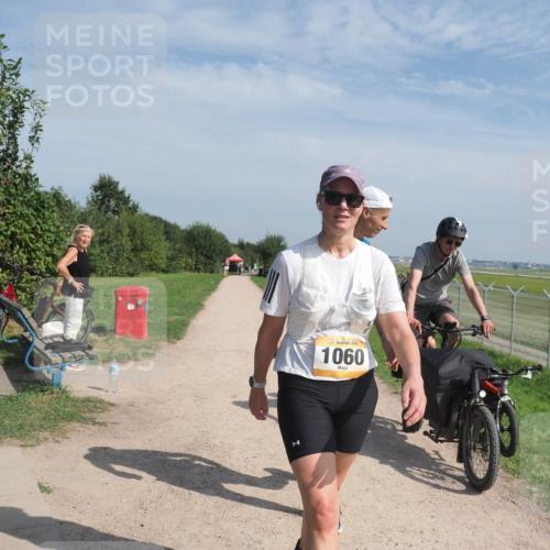 08.09.2024 - Airport Race Miley Keyser http://msf.ph/oto/7054713 08.09.2024 12:56:39 Laufen 1060 meine-sportfotos.de