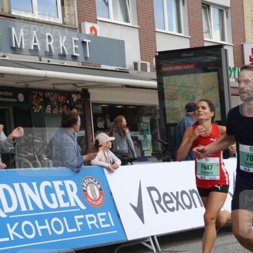 15.09.2024 - PSD Bank Halbmarathon Michael Strokosch http://msf.ph/oto/7054938 15.09.2024 11:29:33 Ziel 702, 703, 906, 909, 947, 1017, 1413, 1423, 1991, 2481, 2567, 3512 meine-sportfotos.de