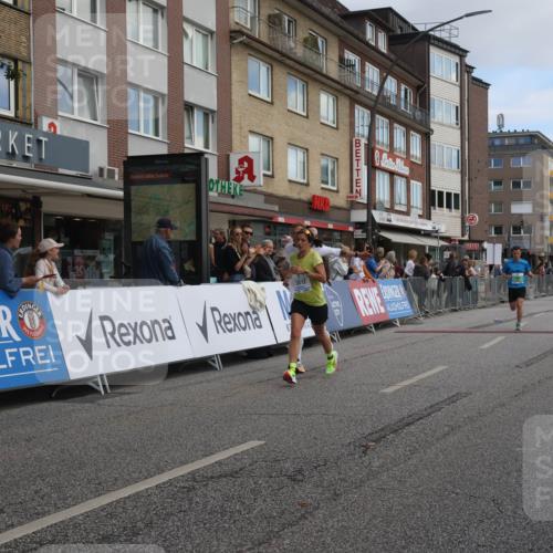 15.09.2024 - PSD Bank Halbmarathon Michael Strokosch http://msf.ph/oto/7054950 15.09.2024 11:29:37 Ziel 702, 703, 704, 711, 906, 947, 1017, 1041, 1413, 1423, 1991, 2469, 2567, 3512 meine-sportfotos.de