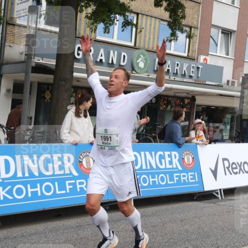 15.09.2024 - PSD Bank Halbmarathon Michael Strokosch http://msf.ph/oto/7054964 15.09.2024 11:29:39 Ziel 702, 703, 704, 711, 906, 947, 1041, 1413, 1991, 2469, 2567, 3512 meine-sportfotos.de