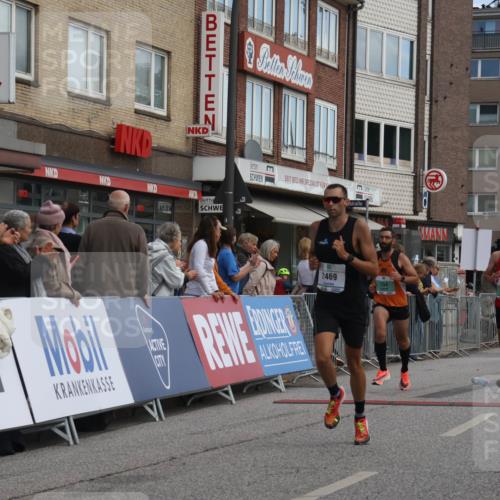 15.09.2024 - PSD Bank Halbmarathon Michael Strokosch http://msf.ph/oto/7054976 15.09.2024 11:29:42 Ziel 702, 703, 704, 711, 727, 947, 1041, 1991, 2469, 2567, 3512 meine-sportfotos.de