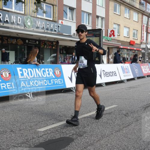 15.09.2024 - PSD Bank Halbmarathon Michael Strokosch http://msf.ph/oto/7054977 15.09.2024 12:39:15 Ziel 2523, 2954, 3367 meine-sportfotos.de
