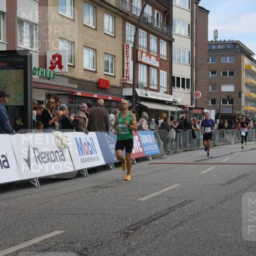 15.09.2024 - PSD Bank Halbmarathon Michael Strokosch http://msf.ph/oto/7055012 15.09.2024 11:29:49 Ziel 703, 704, 711, 727, 1041, 1093, 1991, 2469, 2615, 2692, 3512 meine-sportfotos.de