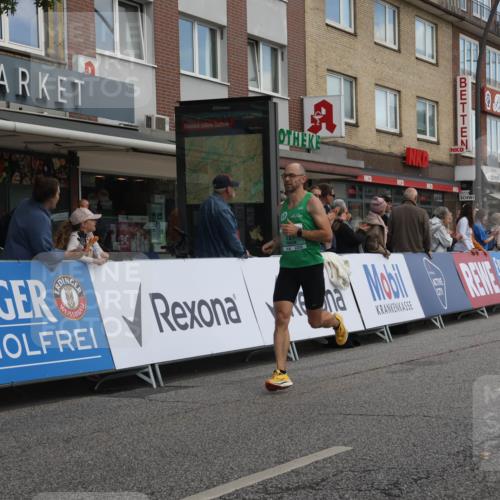 15.09.2024 - PSD Bank Halbmarathon Michael Strokosch http://msf.ph/oto/7055020 15.09.2024 11:29:50 Ziel 703, 704, 711, 727, 1041, 1093, 2469, 2615, 2692 meine-sportfotos.de