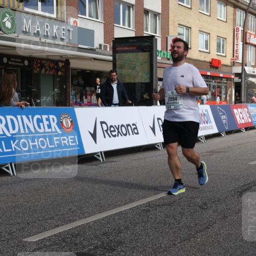 15.09.2024 - PSD Bank Halbmarathon Michael Strokosch http://msf.ph/oto/7055021 15.09.2024 12:39:29 Ziel 2094, 2137, 2260 meine-sportfotos.de