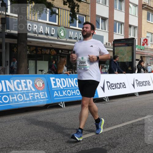 15.09.2024 - PSD Bank Halbmarathon Michael Strokosch http://msf.ph/oto/7055029 15.09.2024 12:39:30 Ziel 2094, 2137, 2260, 3297 meine-sportfotos.de