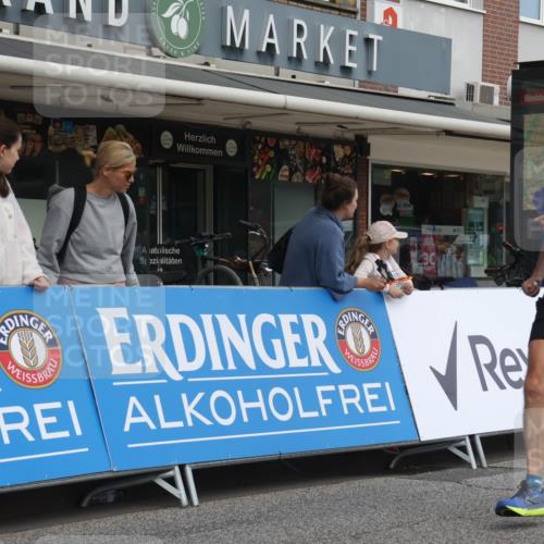 15.09.2024 - PSD Bank Halbmarathon Michael Strokosch http://msf.ph/oto/7055038 15.09.2024 11:29:53 Ziel 454, 704, 711, 727, 1041, 1093, 1184, 2469, 2615, 2692 meine-sportfotos.de