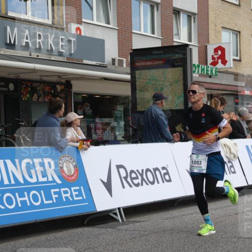 15.09.2024 - PSD Bank Halbmarathon Michael Strokosch http://msf.ph/oto/7055048 15.09.2024 11:29:55 Ziel 454, 704, 711, 727, 1041, 1093, 1123, 1184, 2469, 2615, 2692 meine-sportfotos.de