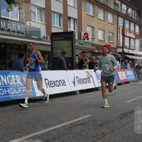 15.09.2024 - PSD Bank Halbmarathon Michael Strokosch http://msf.ph/oto/7055080 15.09.2024 11:30:00 Ziel 454, 724, 727, 1093, 1123, 1184, 1349, 2615, 2692 meine-sportfotos.de