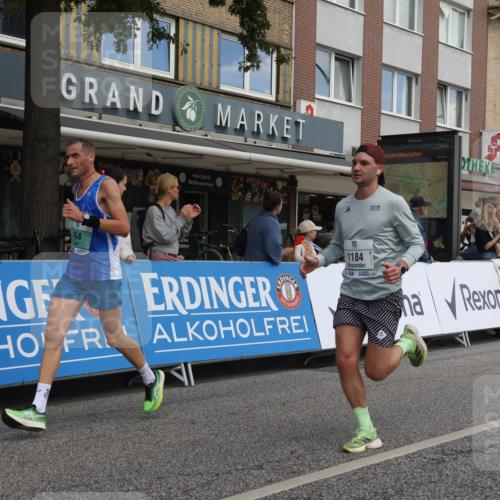 15.09.2024 - PSD Bank Halbmarathon Michael Strokosch http://msf.ph/oto/7055086 15.09.2024 11:30:01 Ziel 454, 724, 727, 1093, 1123, 1184, 1339, 1349, 2615, 2692 meine-sportfotos.de