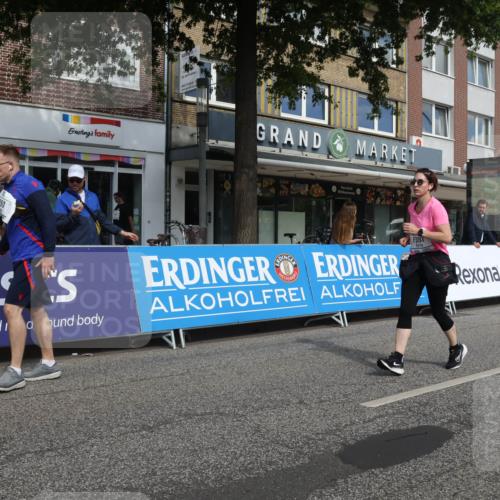 15.09.2024 - PSD Bank Halbmarathon Michael Strokosch http://msf.ph/oto/7055087 15.09.2024 12:39:42 Ziel 2125, 2137, 2260, 3297, 3345 meine-sportfotos.de