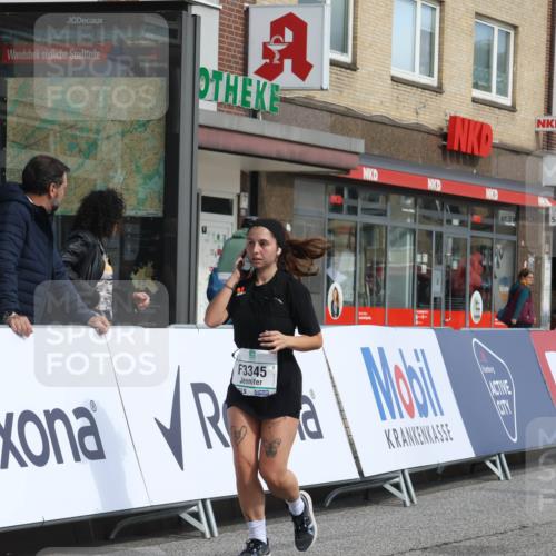 15.09.2024 - PSD Bank Halbmarathon Michael Strokosch http://msf.ph/oto/7055097 15.09.2024 12:39:47 Ziel 2125, 2137, 2301, 3297, 3345, 3503 meine-sportfotos.de