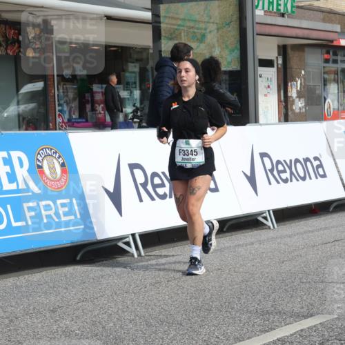 15.09.2024 - PSD Bank Halbmarathon Michael Strokosch http://msf.ph/oto/7055105 15.09.2024 12:39:48 Ziel 2125, 2137, 2301, 3297, 3345, 3503 meine-sportfotos.de