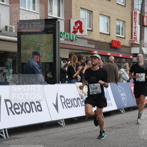 15.09.2024 - PSD Bank Halbmarathon Michael Strokosch http://msf.ph/oto/7055124 15.09.2024 11:30:08 Ziel 454, 724, 732, 892, 922, 1123, 1184, 1339, 1349, 2559, 2692 meine-sportfotos.de