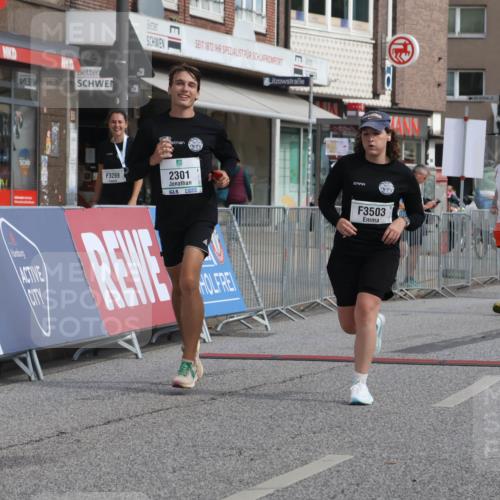 15.09.2024 - PSD Bank Halbmarathon Michael Strokosch http://msf.ph/oto/7055135 15.09.2024 12:39:55 Ziel 2125, 2301, 2395, 3345, 3503 meine-sportfotos.de