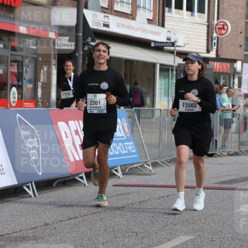 15.09.2024 - PSD Bank Halbmarathon Michael Strokosch http://msf.ph/oto/7055137 15.09.2024 12:39:56 Ziel 2125, 2301, 2395, 2428, 3345, 3503 meine-sportfotos.de