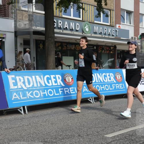 15.09.2024 - PSD Bank Halbmarathon Michael Strokosch http://msf.ph/oto/7055163 15.09.2024 12:39:59 Ziel 2125, 2301, 2395, 2428, 3503 meine-sportfotos.de