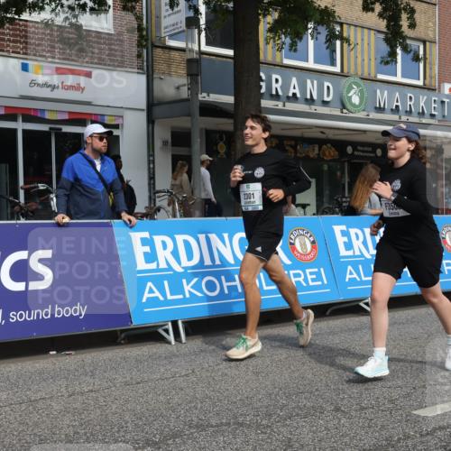 15.09.2024 - PSD Bank Halbmarathon Michael Strokosch http://msf.ph/oto/7055165 15.09.2024 12:39:59 Ziel 2125, 2301, 2395, 2428, 3503 meine-sportfotos.de