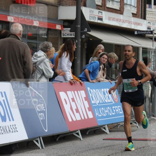 15.09.2024 - PSD Bank Halbmarathon Michael Strokosch http://msf.ph/oto/7055178 15.09.2024 11:30:22 Ziel 682, 732, 827, 892, 922, 1051, 1111, 1132, 1208, 1483, 2559 meine-sportfotos.de