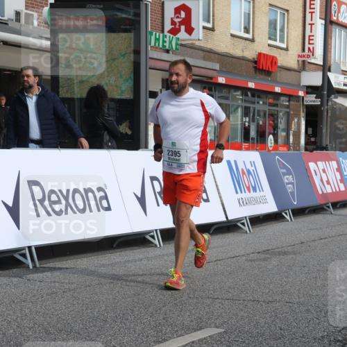 15.09.2024 - PSD Bank Halbmarathon Michael Strokosch http://msf.ph/oto/7055185 15.09.2024 12:40:03 Ziel 2301, 2395, 2428, 3503 meine-sportfotos.de