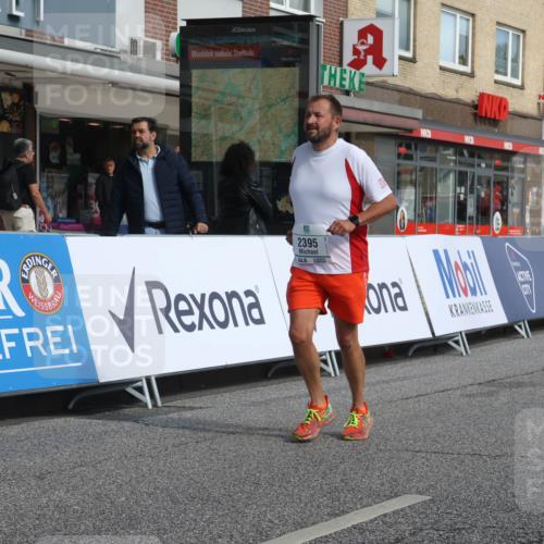 15.09.2024 - PSD Bank Halbmarathon Michael Strokosch http://msf.ph/oto/7055187 15.09.2024 12:40:03 Ziel 2301, 2395, 2428, 3503 meine-sportfotos.de