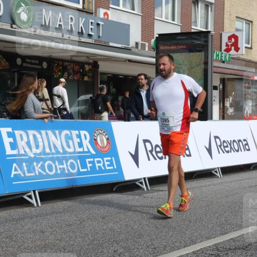 15.09.2024 - PSD Bank Halbmarathon Michael Strokosch http://msf.ph/oto/7055189 15.09.2024 12:40:03 Ziel 2301, 2395, 2428, 3503 meine-sportfotos.de