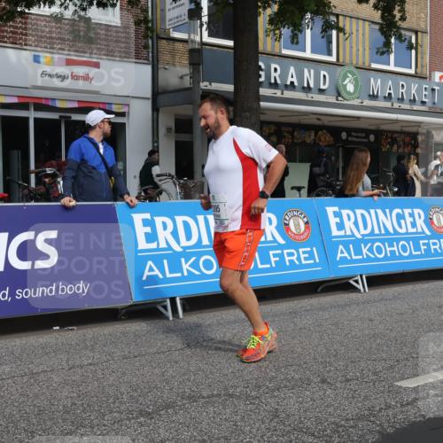 15.09.2024 - PSD Bank Halbmarathon Michael Strokosch http://msf.ph/oto/7055197 15.09.2024 12:40:05 Ziel 1668, 2301, 2395, 2428, 3499, 3503 meine-sportfotos.de