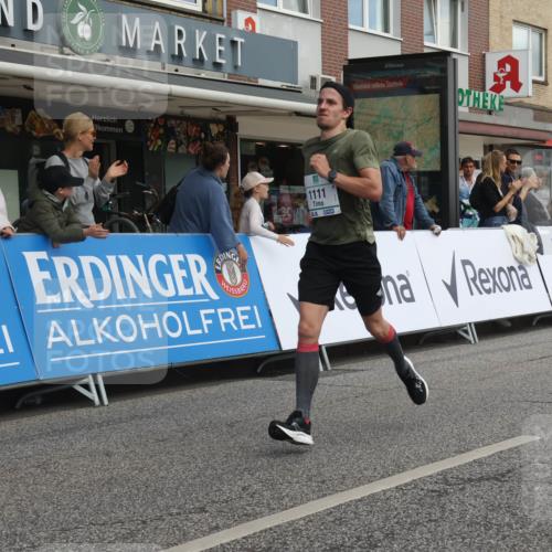 15.09.2024 - PSD Bank Halbmarathon Michael Strokosch http://msf.ph/oto/7055204 15.09.2024 11:30:26 Ziel 682, 732, 827, 892, 1051, 1111, 1125, 1132, 1208, 1483 meine-sportfotos.de