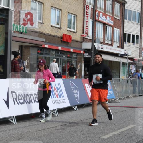 15.09.2024 - PSD Bank Halbmarathon Michael Strokosch http://msf.ph/oto/7055227 15.09.2024 12:40:15 Ziel 1668, 2428, 3499 meine-sportfotos.de