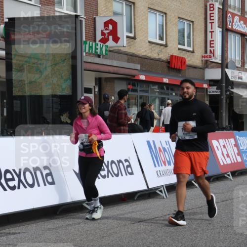 15.09.2024 - PSD Bank Halbmarathon Michael Strokosch http://msf.ph/oto/7055235 15.09.2024 12:40:15 Ziel 1668, 2428, 3499 meine-sportfotos.de