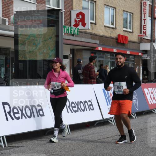 15.09.2024 - PSD Bank Halbmarathon Michael Strokosch http://msf.ph/oto/7055237 15.09.2024 12:40:16 Ziel 1668, 2428, 3499 meine-sportfotos.de