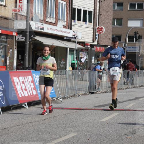 15.09.2024 - PSD Bank Halbmarathon Michael Strokosch http://msf.ph/oto/7055261 15.09.2024 12:40:50 Ziel 1845, 1910, 3444 meine-sportfotos.de