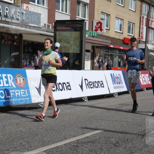 15.09.2024 - PSD Bank Halbmarathon Michael Strokosch http://msf.ph/oto/7055289 15.09.2024 12:40:53 Ziel 1845, 1910, 3444, 3462 meine-sportfotos.de