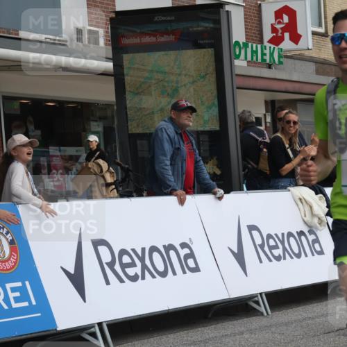 15.09.2024 - PSD Bank Halbmarathon Michael Strokosch http://msf.ph/oto/7055296 15.09.2024 11:30:42 Ziel 712, 1110, 1125, 1137, 1165, 2601 meine-sportfotos.de