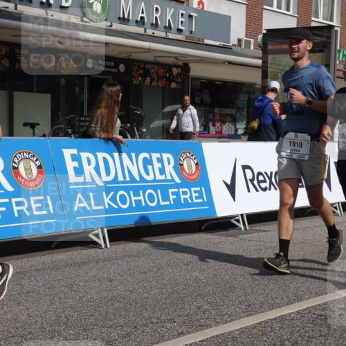 15.09.2024 - PSD Bank Halbmarathon Michael Strokosch http://msf.ph/oto/7055297 15.09.2024 12:40:55 Ziel 1845, 1910, 3444, 3462 meine-sportfotos.de