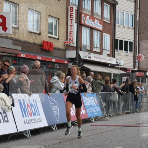 15.09.2024 - PSD Bank Halbmarathon Michael Strokosch http://msf.ph/oto/7055306 15.09.2024 11:30:45 Ziel 701, 712, 918, 1038, 1110, 1125, 1137, 1165, 2475, 2601 meine-sportfotos.de