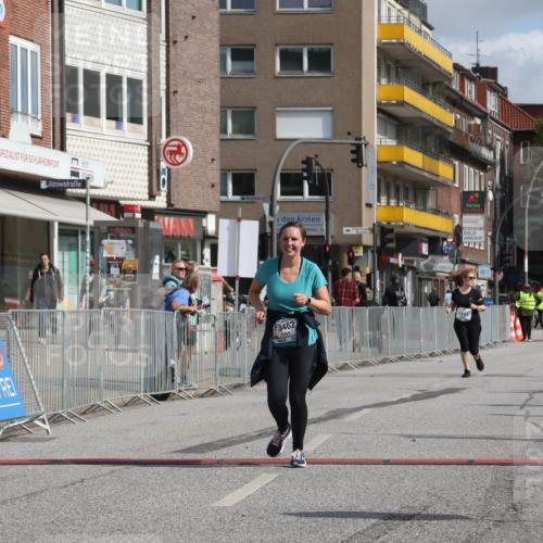 15.09.2024 - PSD Bank Halbmarathon Michael Strokosch http://msf.ph/oto/7055311 15.09.2024 12:41:00 Ziel 1845, 1910, 3444, 3462 meine-sportfotos.de