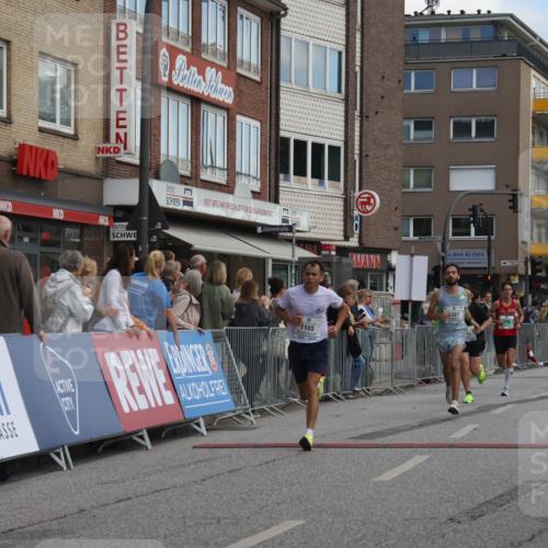 15.09.2024 - PSD Bank Halbmarathon Michael Strokosch http://msf.ph/oto/7055318 15.09.2024 11:30:47 Ziel 701, 712, 918, 1038, 1110, 1137, 1165, 2461, 2475, 2476, 2601 meine-sportfotos.de