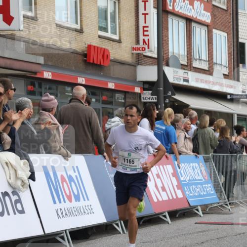 15.09.2024 - PSD Bank Halbmarathon Michael Strokosch http://msf.ph/oto/7055326 15.09.2024 11:30:48 Ziel 701, 712, 918, 1038, 1110, 1137, 1165, 2461, 2475, 2476, 2601 meine-sportfotos.de