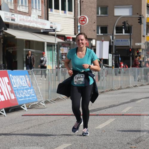 15.09.2024 - PSD Bank Halbmarathon Michael Strokosch http://msf.ph/oto/7055329 15.09.2024 12:41:02 Ziel 1845, 1910, 3444, 3462 meine-sportfotos.de