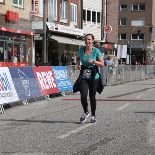 15.09.2024 - PSD Bank Halbmarathon Michael Strokosch http://msf.ph/oto/7055335 15.09.2024 12:41:03 Ziel 1845, 1910, 3462 meine-sportfotos.de