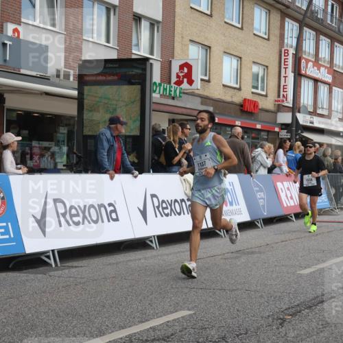 15.09.2024 - PSD Bank Halbmarathon Michael Strokosch http://msf.ph/oto/7055342 15.09.2024 11:30:51 Ziel 701, 712, 749, 918, 1038, 1110, 1137, 1165, 2461, 2475, 2476, 2601 meine-sportfotos.de