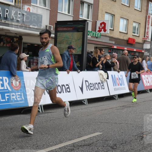 15.09.2024 - PSD Bank Halbmarathon Michael Strokosch http://msf.ph/oto/7055348 15.09.2024 11:30:51 Ziel 701, 712, 749, 918, 1038, 1110, 1137, 1165, 2461, 2475, 2476, 2601 meine-sportfotos.de
