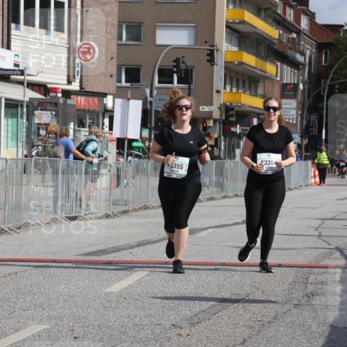 15.09.2024 - PSD Bank Halbmarathon Michael Strokosch http://msf.ph/oto/7055361 15.09.2024 12:41:10 Ziel 3354, 3355, 3462 meine-sportfotos.de