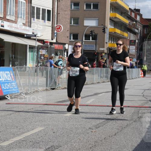 15.09.2024 - PSD Bank Halbmarathon Michael Strokosch http://msf.ph/oto/7055369 15.09.2024 12:41:11 Ziel 3354, 3355, 3462 meine-sportfotos.de