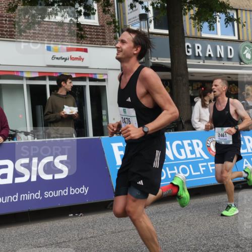 15.09.2024 - PSD Bank Halbmarathon Michael Strokosch http://msf.ph/oto/7055382 15.09.2024 11:30:56 Ziel 701, 749, 754, 918, 1038, 1137, 1165, 1386, 2461, 2475, 2476, 2601 meine-sportfotos.de