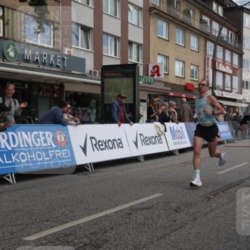 15.09.2024 - PSD Bank Halbmarathon Michael Strokosch http://msf.ph/oto/7055410 15.09.2024 11:31:01 Ziel 701, 749, 754, 918, 1038, 1137, 1165, 1386, 2461, 2475, 2476 meine-sportfotos.de