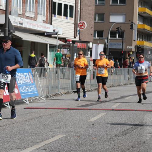 15.09.2024 - PSD Bank Halbmarathon Michael Strokosch http://msf.ph/oto/7055417 15.09.2024 12:41:44 Ziel 2276, 3343, 3344, 3412 meine-sportfotos.de