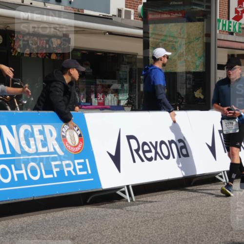 15.09.2024 - PSD Bank Halbmarathon Michael Strokosch http://msf.ph/oto/7055427 15.09.2024 12:41:46 Ziel 2276, 3343, 3344, 3412 meine-sportfotos.de
